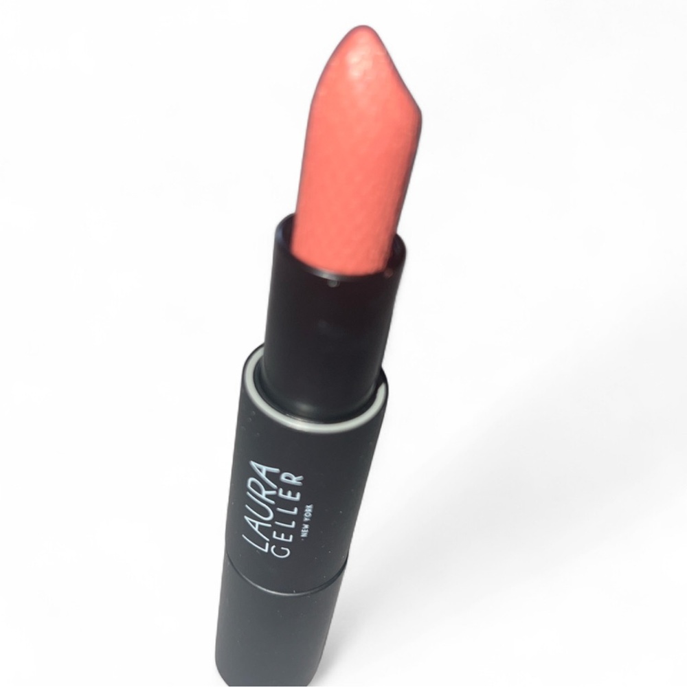 Laura Geller Elegant Cream Lipstick - Chocolate Raspberry - Picture 3 of 4